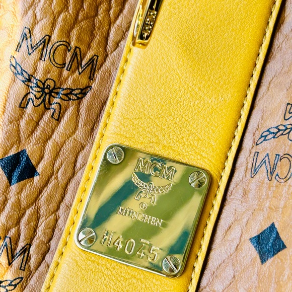 💼⭐HP⭐MCM Cognac/Mango Liz Shopper - Picture 7 of 8